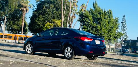 Hyundai Elantra 2011