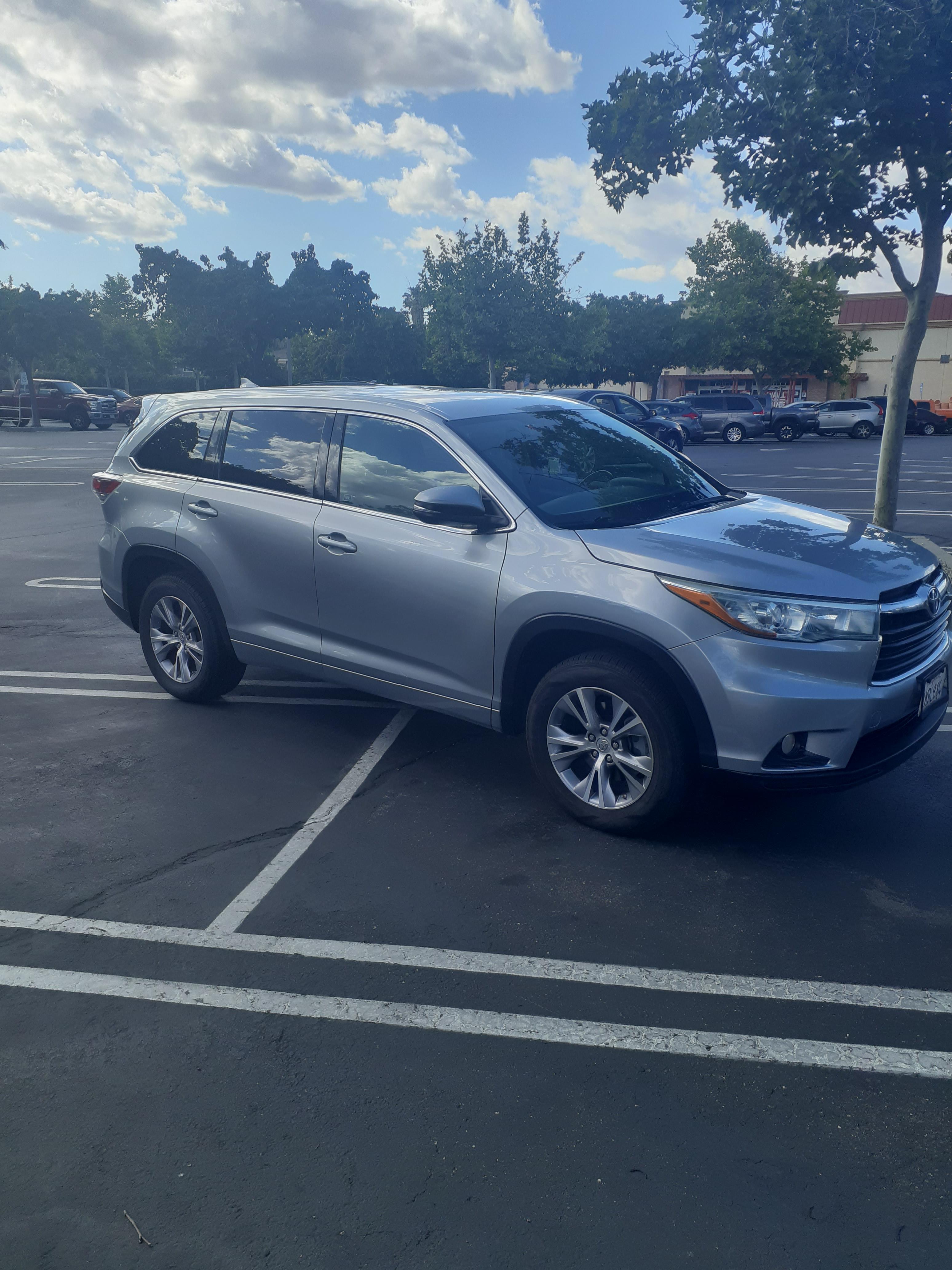 Toyota Highlander 2015 in Brentwood, CA