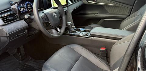 Toyota Camry Hybrid 2026