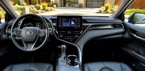Toyota Camry 2024