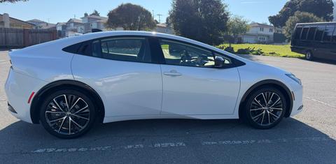Toyota Prius 2026