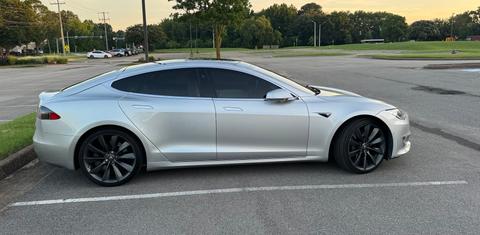 Tesla Model S 2018