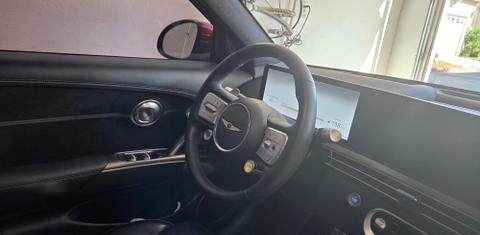 Genesis GV60 2023