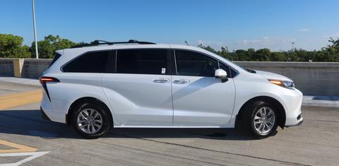 Toyota Sienna 2026