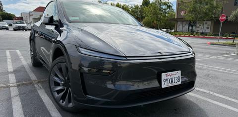 Tesla Model Y 2026
