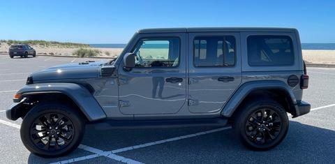 Jeep Wrangler 4xe 2025