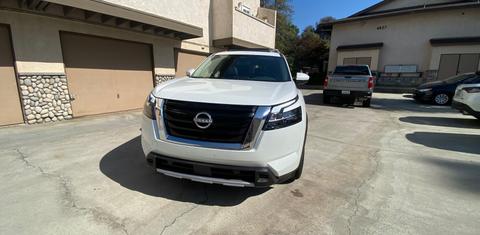 Nissan Pathfinder 2025