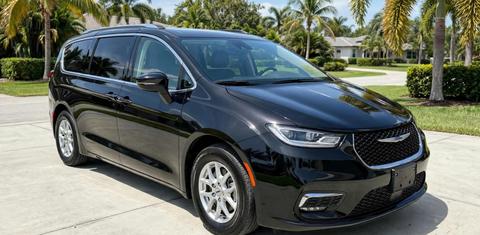 Chrysler Pacifica 2023