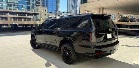 Cadillac Escalade ESV 2025