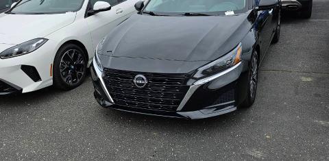 Nissan Altima 2025