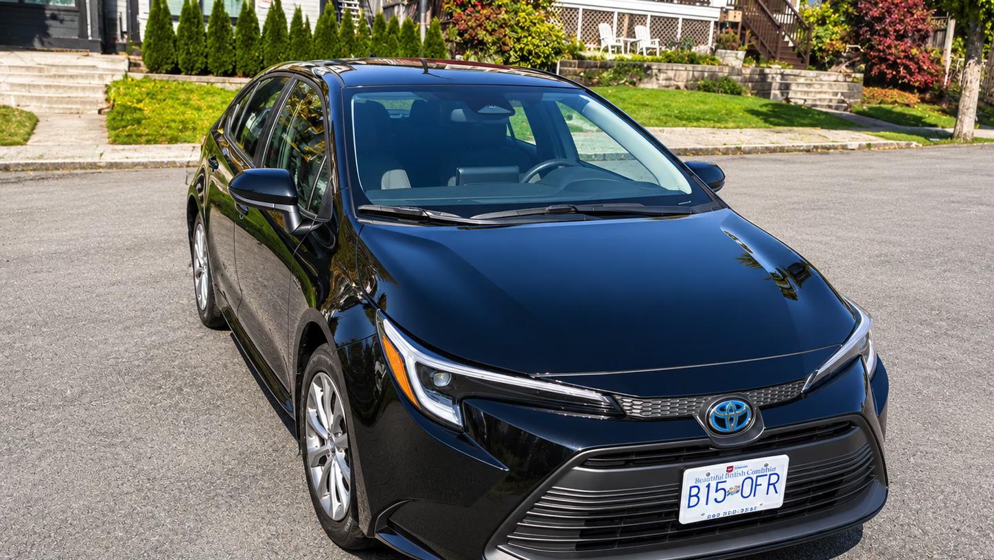 Toyota Corolla Hybrid 2025 in New Westminster, BC