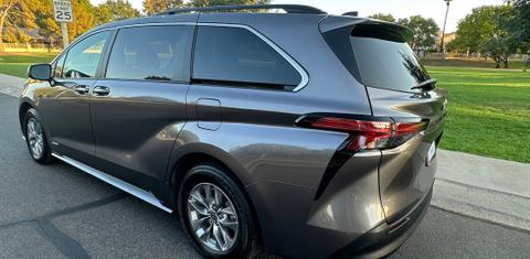 Toyota Sienna 2021