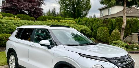 Mitsubishi Outlander 2024