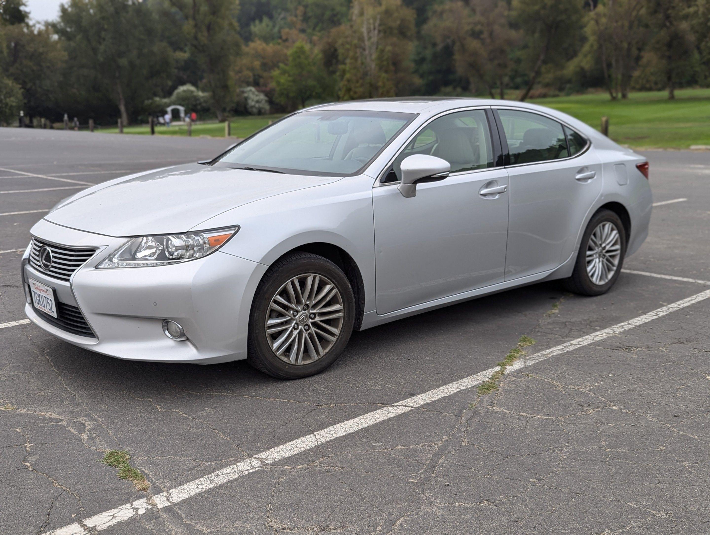 Lexus ES 2014 in Castro Valley, CA