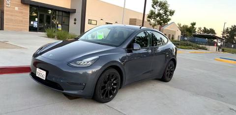 Tesla Model Y 2022