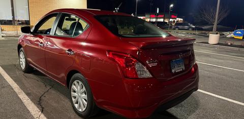 Nissan Versa 2018