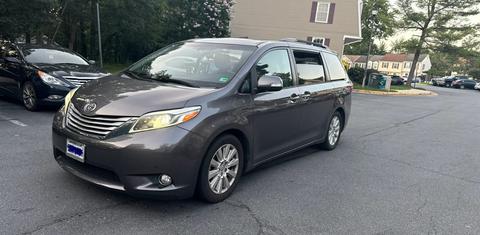 Toyota Sienna 2016