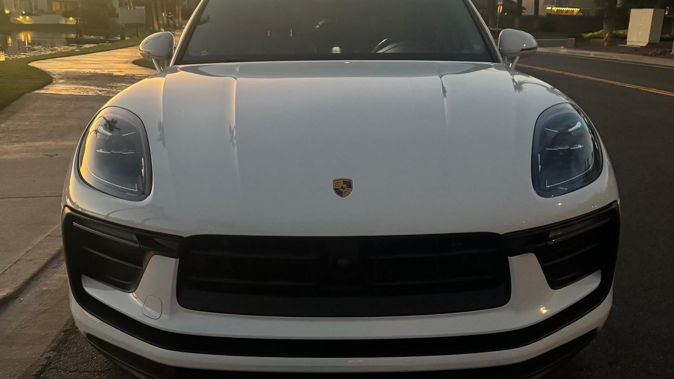 Porsche Macan 2022 in Scottsdale, AZ