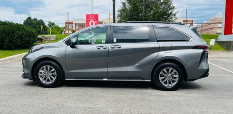 Toyota Sienna 2026