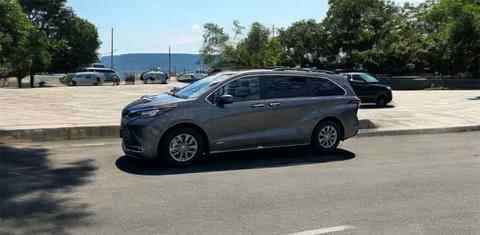 Toyota Sienna 2021