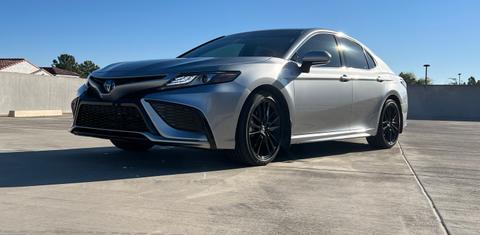 Toyota Camry Hybrid 2023