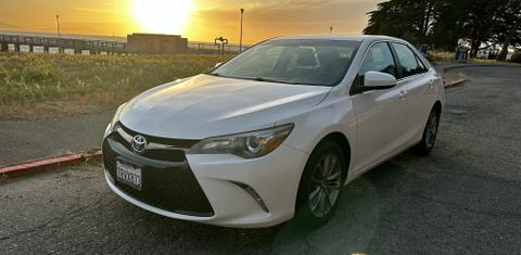 Toyota Camry 2016