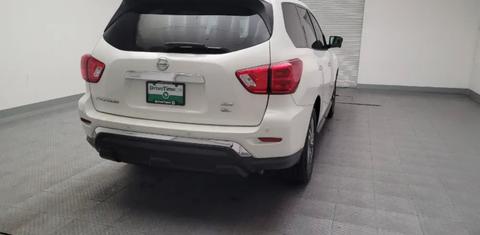Nissan Pathfinder 2018