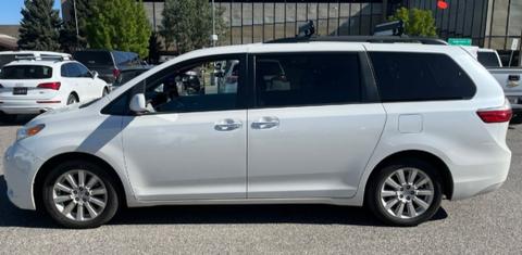 Toyota Sienna 2015