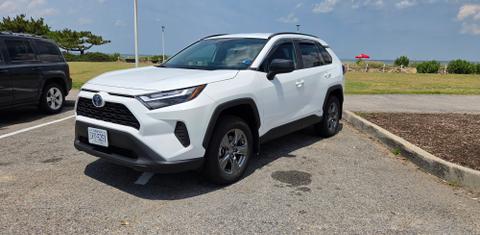 Toyota RAV4 Hybrid 2024