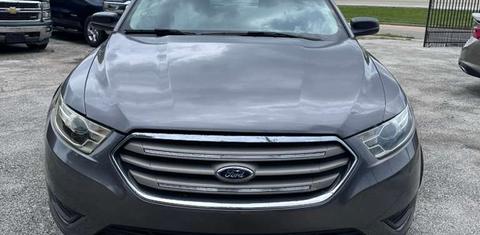 Ford Taurus 2014