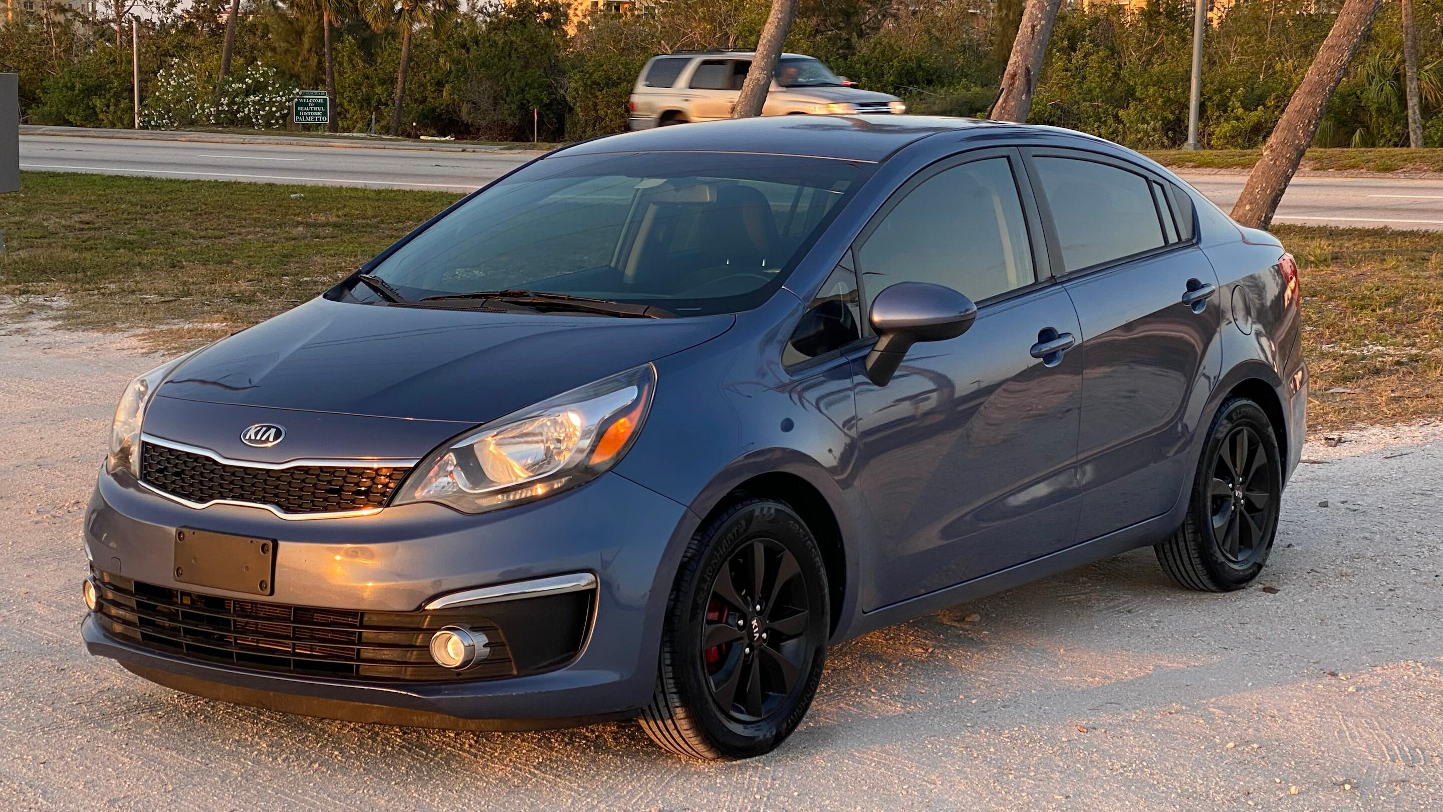 Kia Rio 2016 in 