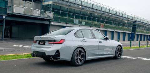 BMW 3 SERIES 2023