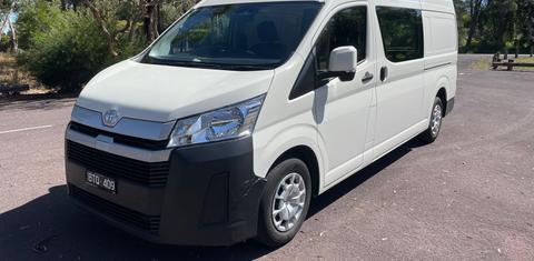 Toyota HIACE 2022