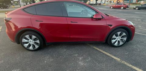 Tesla Model Y 2022