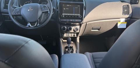 Mitsubishi Outlander Sport 2025