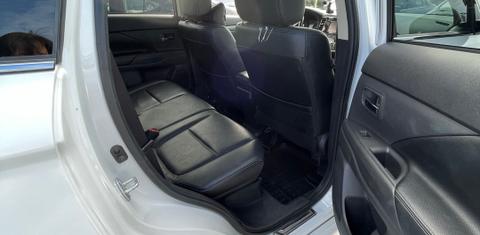 Mitsubishi Outlander 2014