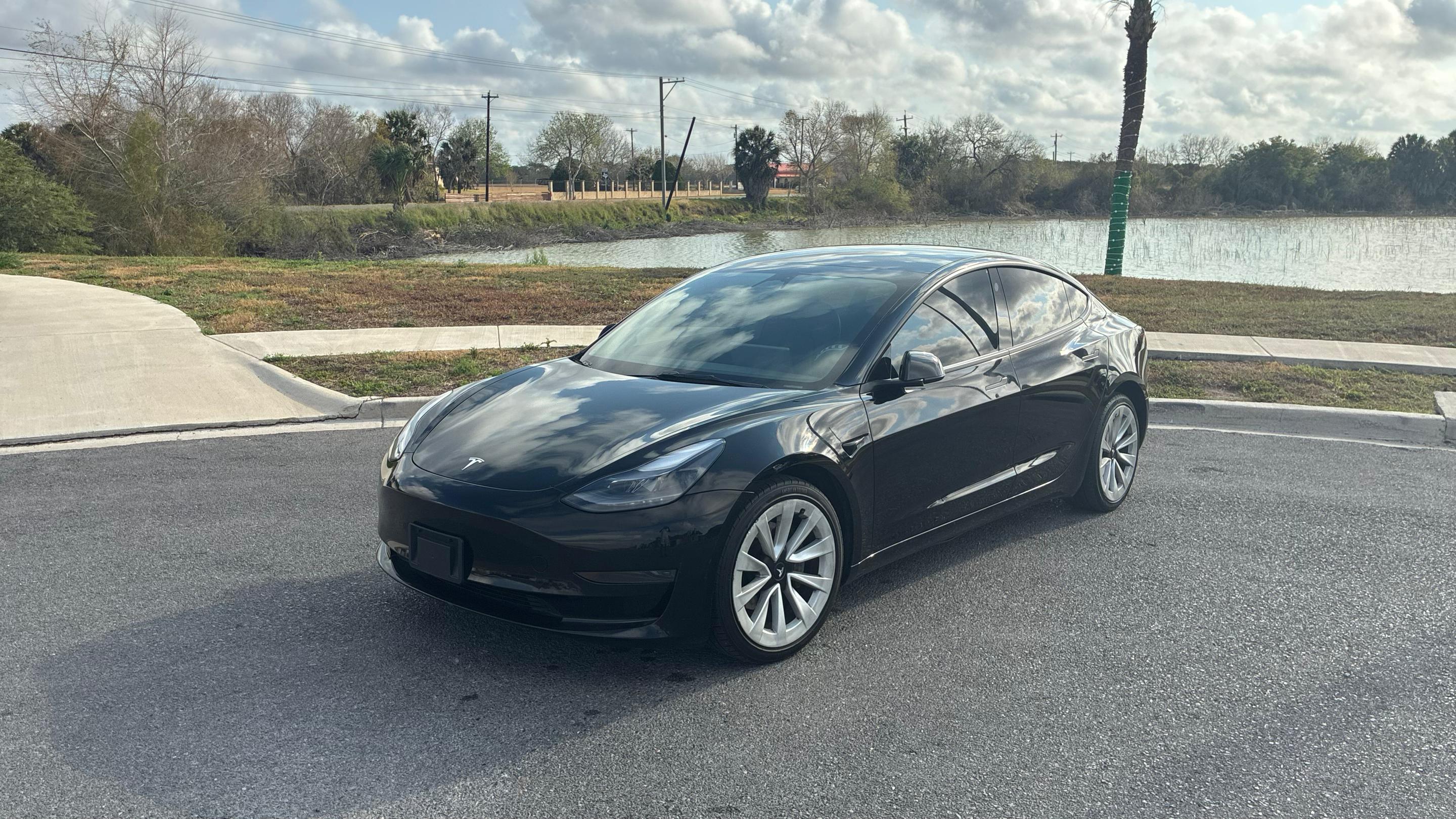 Tesla Model 3 2023 in Rancho Viejo, TX