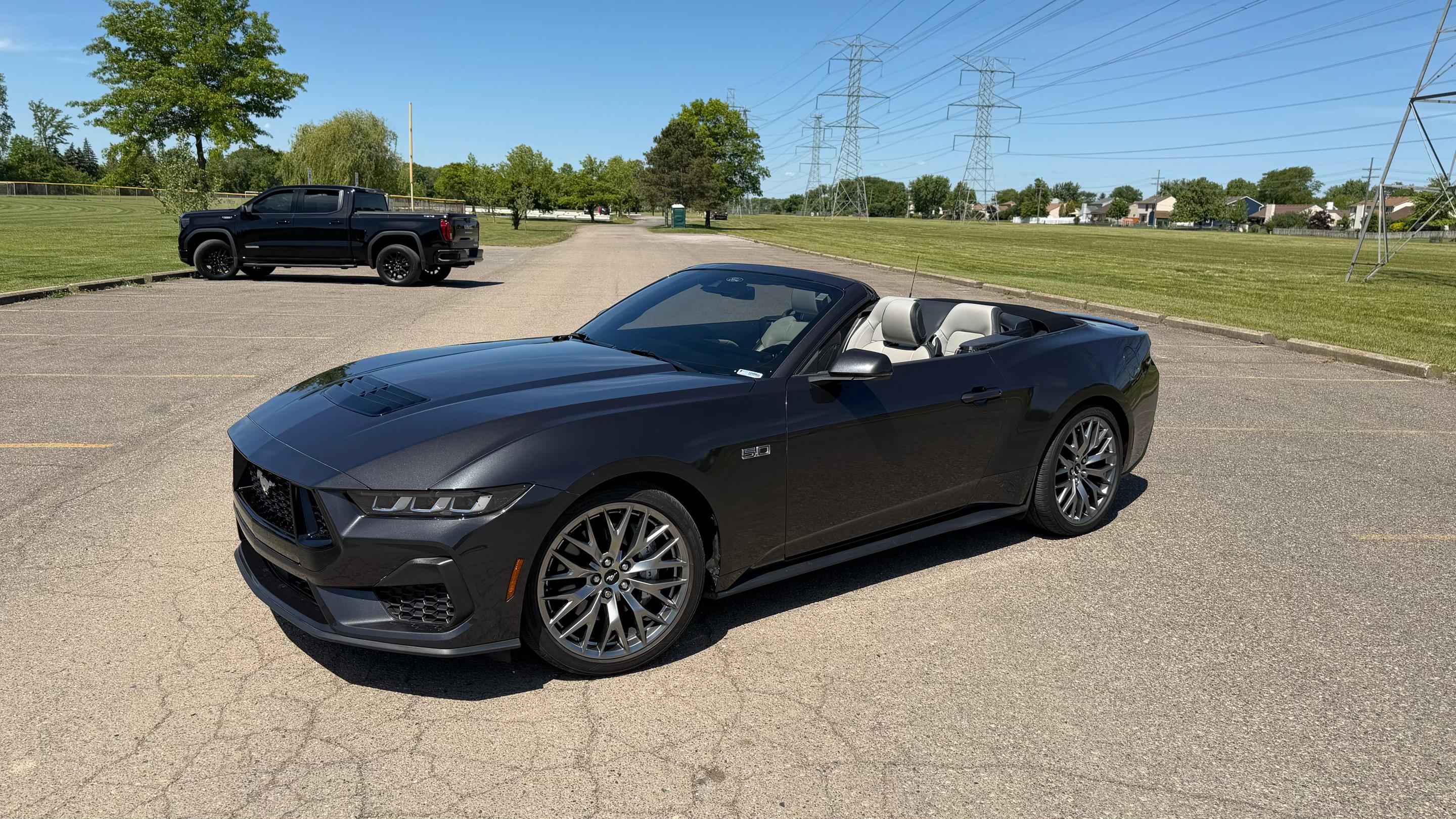 Ford Mustang 2024 in Canton Township, MI