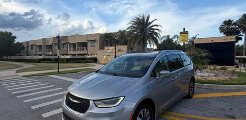 Chrysler Pacifica 2021