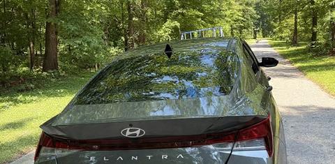Hyundai Elantra 2024