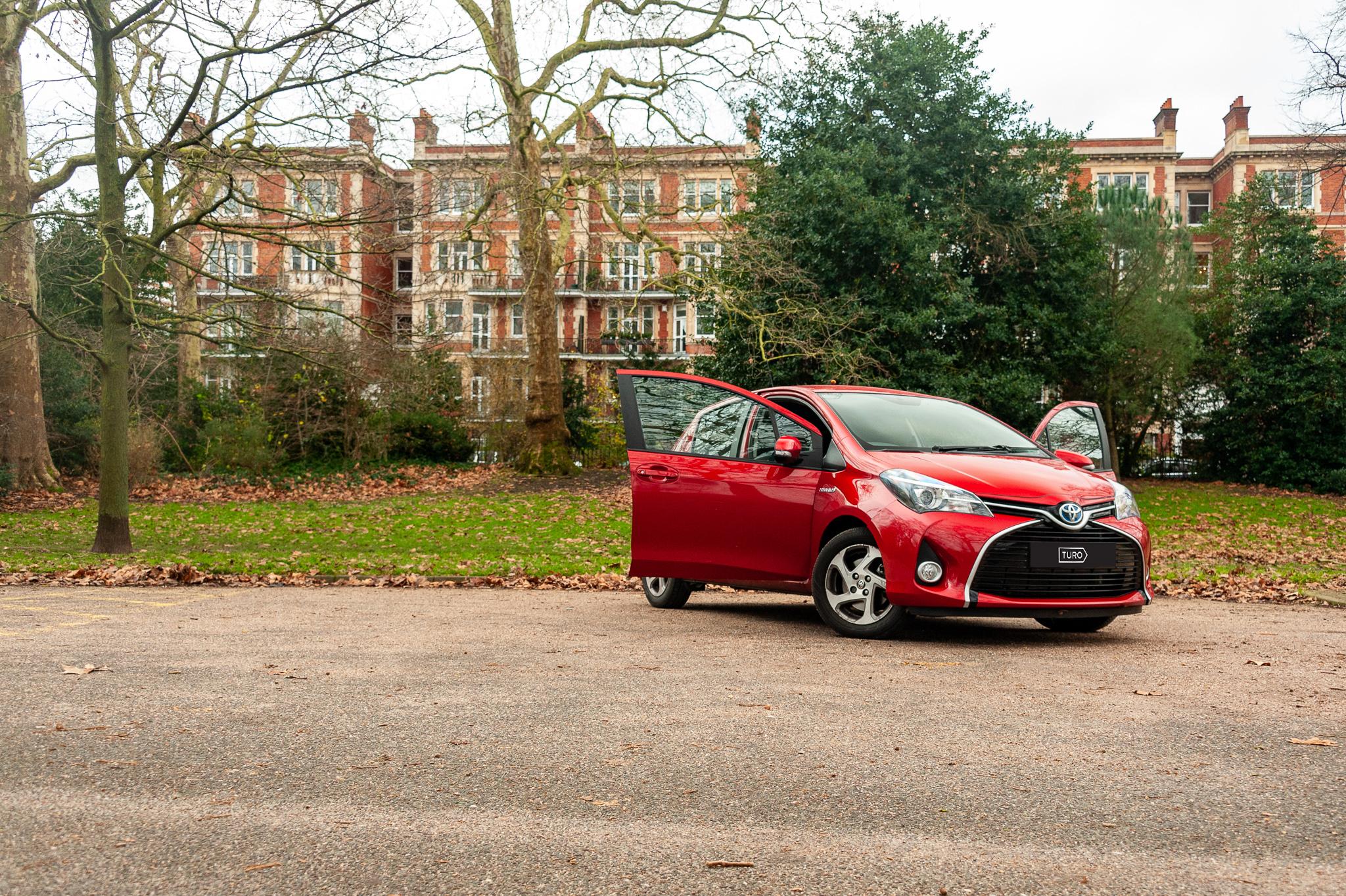 Toyota Yaris 2016 in London