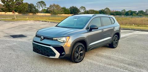 Volkswagen Taos 2025