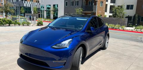 Tesla Model Y 2023