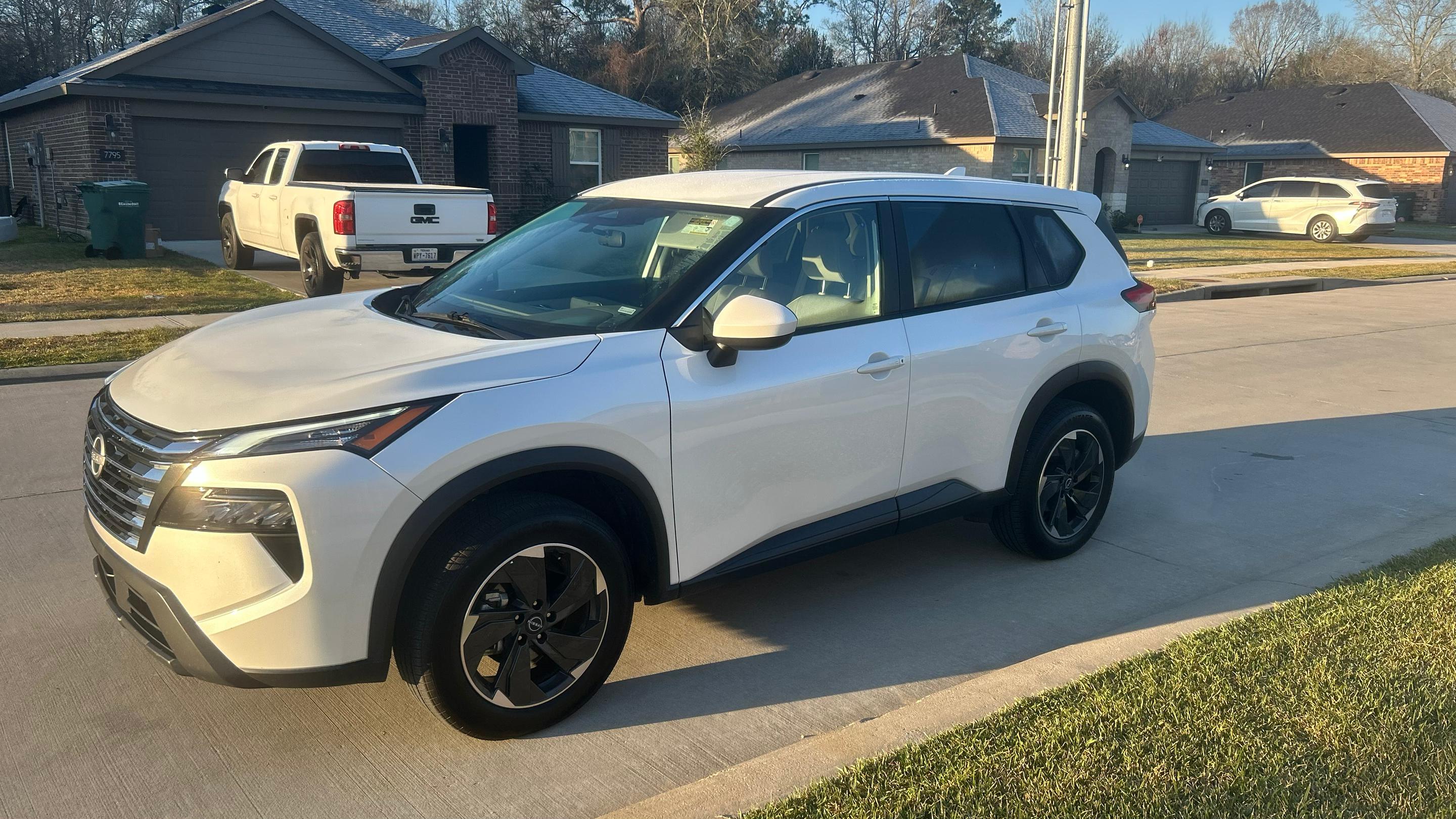 Nissan Rogue 2025 in Beaumont, TX