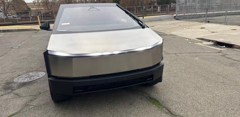 Tesla Cybertruck 2025