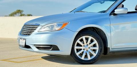 Chrysler 200 2013