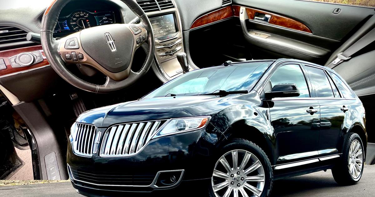 Lincoln MKX 2014 rental in Monroe, MI by Stephen D. Turo