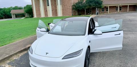Tesla Model 3 2025