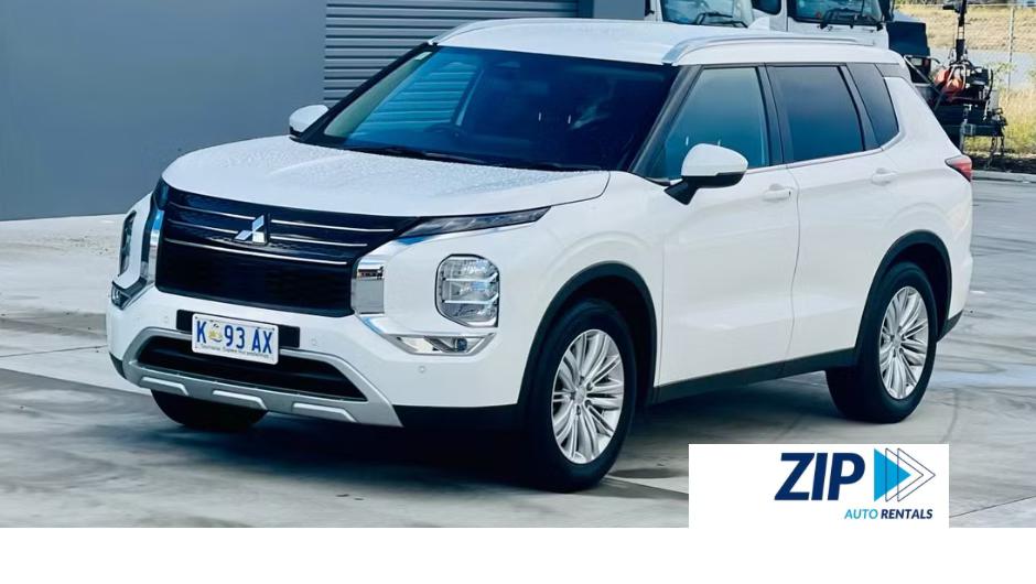 Mitsubishi OUTLANDER 2021 in Cambridge