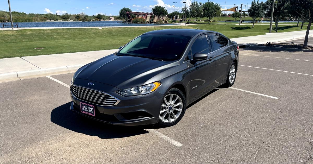 Ford Fusion Hybrid 2017 rental in Queen Creek, AZ by Barry G. Turo